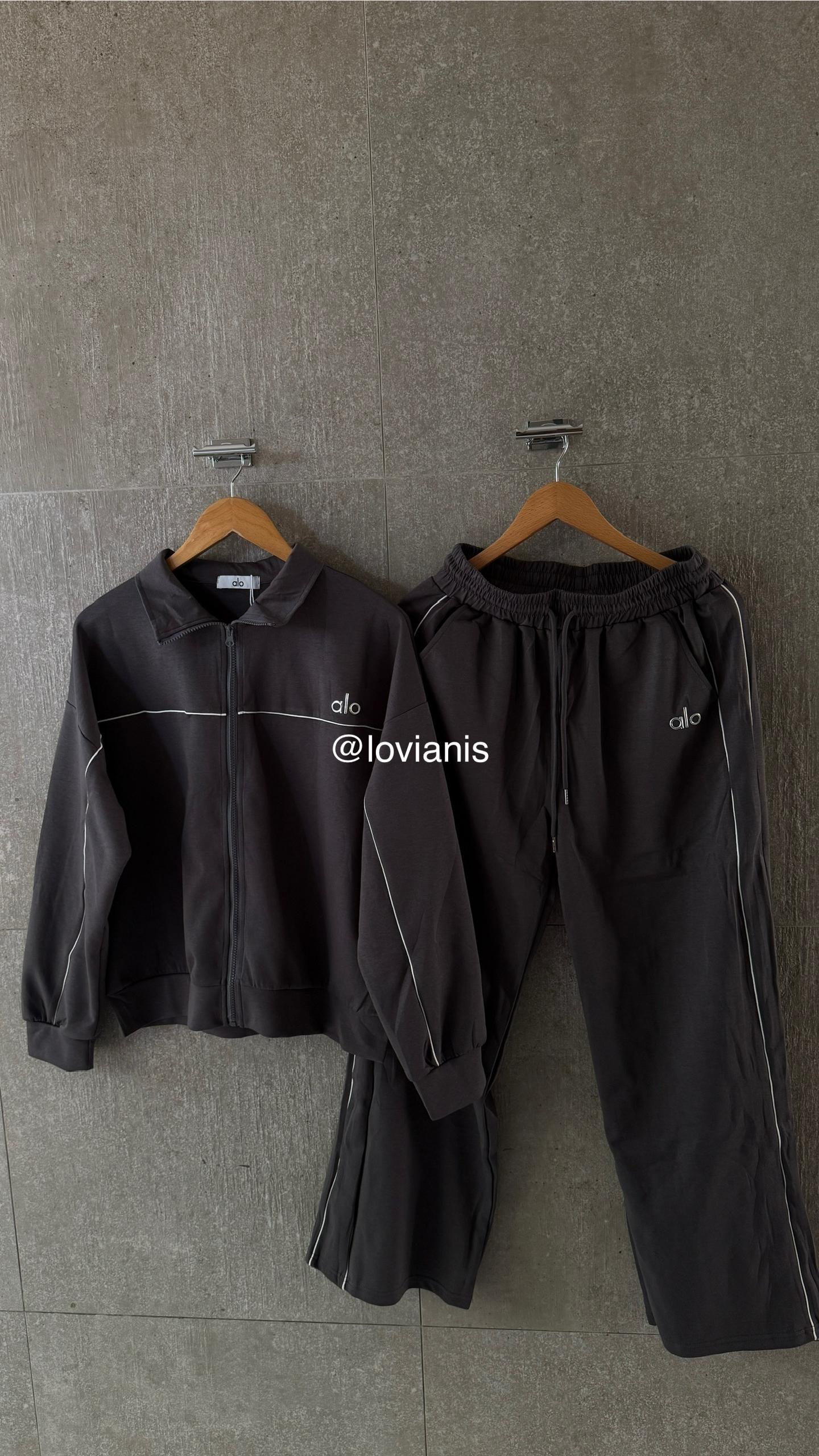 Alo Sporty Dark Grey Set