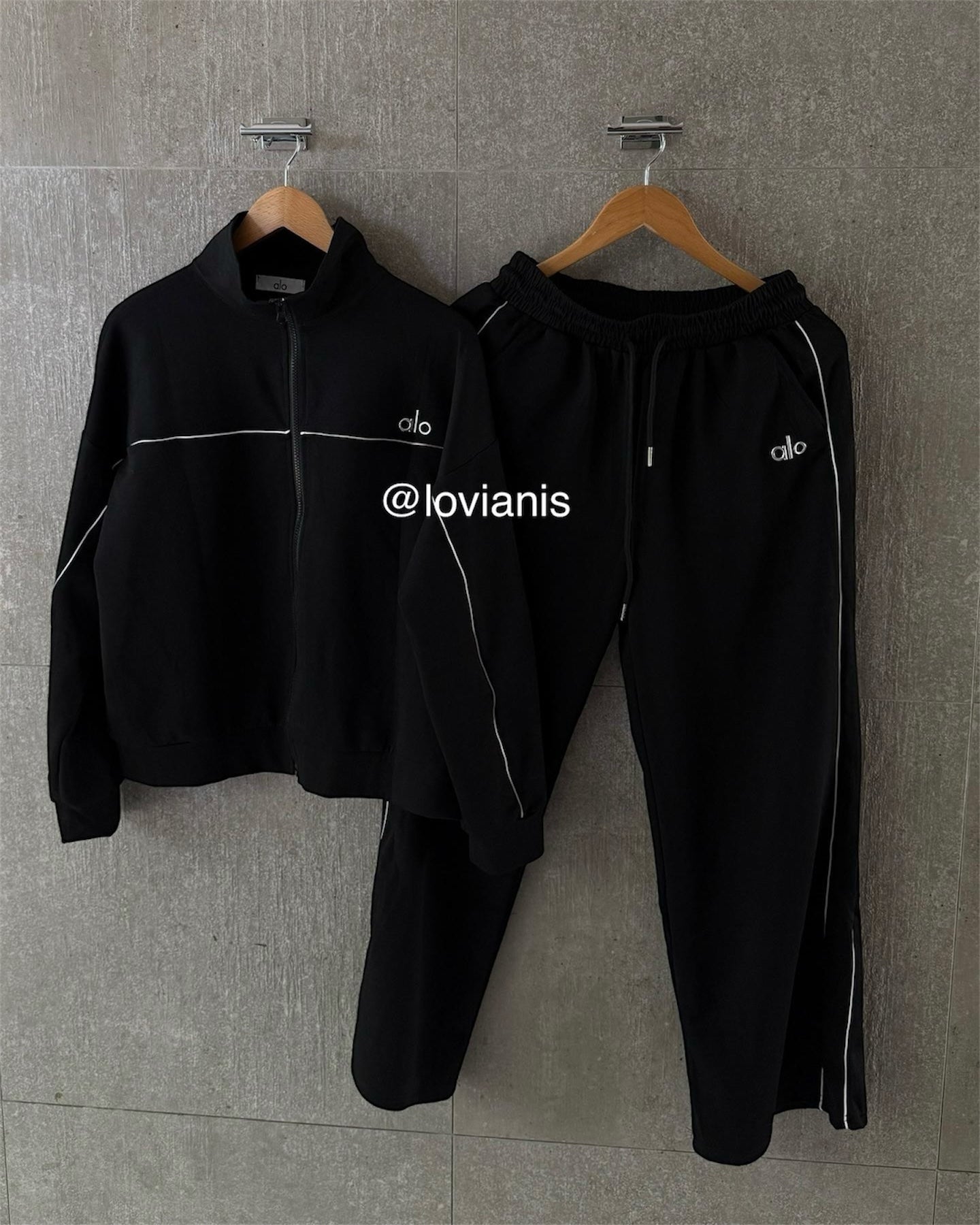 Alo Sporty black Set