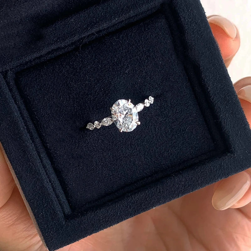 Silver Oval Ring Exquisite Zircon Stones